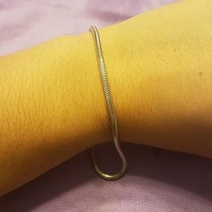 🔴 Silver Charmed Memories bracelet